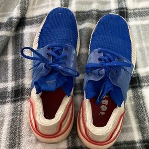 Adidas ultra boost size 11 like new